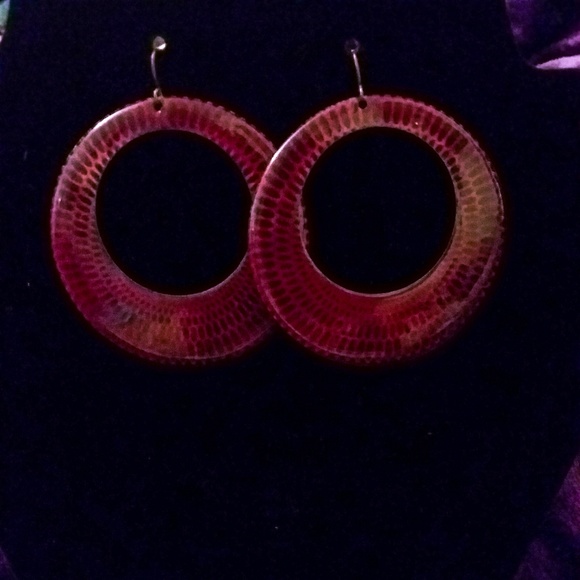 Nwot Maroon/Pink Hoop Statement Earrings - Picture 2 of 8